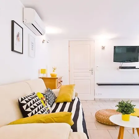 Apartment Le Pin Parasol - 2 Pieces Avec Piscine 4 Personnes + Bebe Saint-Raphael (Var)
